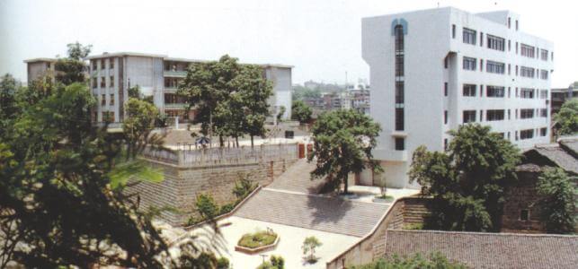 自貢市第一中學(xué)校校園風(fēng)采