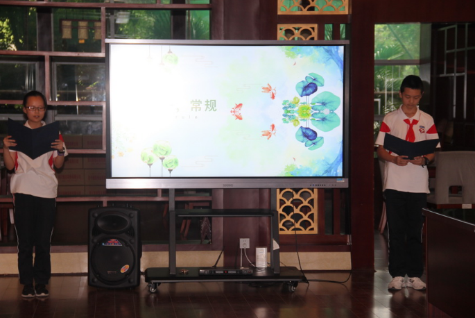 成都七中2021屆、2020屆班委工作總結(jié)會(huì)