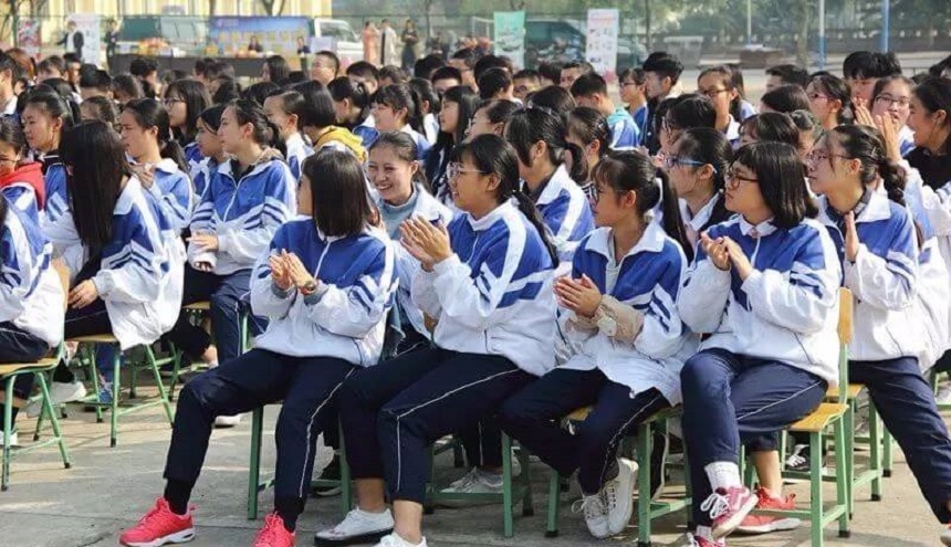 資陽外國語學校地址