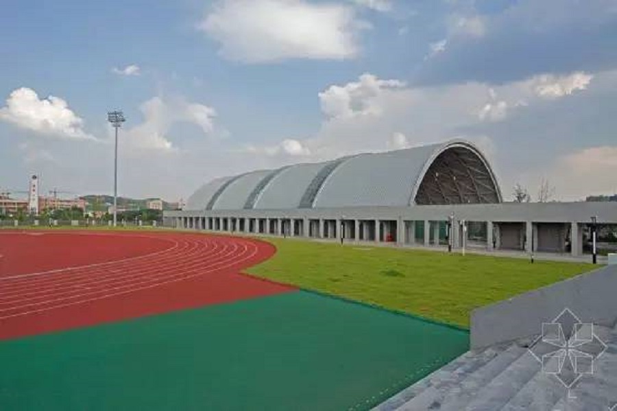 綿陽市奧林匹克體育學校是公辦的嗎？