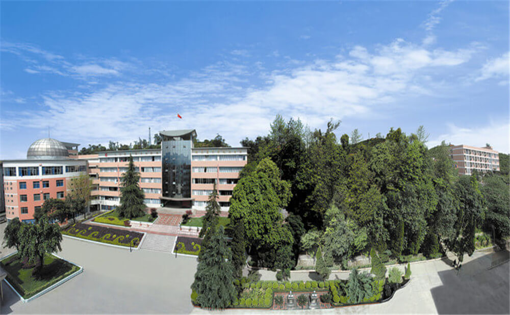 蒲江中學高中部的錄取分數(shù)是多少？