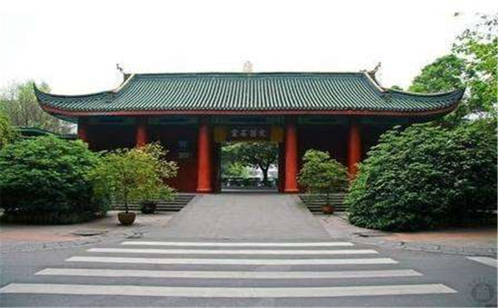 成都石室中學(xué)2020年招生標(biāo)準(zhǔn)是什么？
