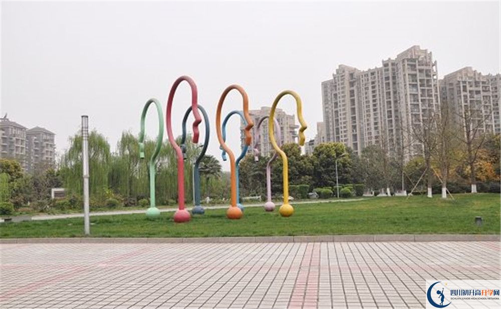成都七中實驗學校的升學率是多少？
